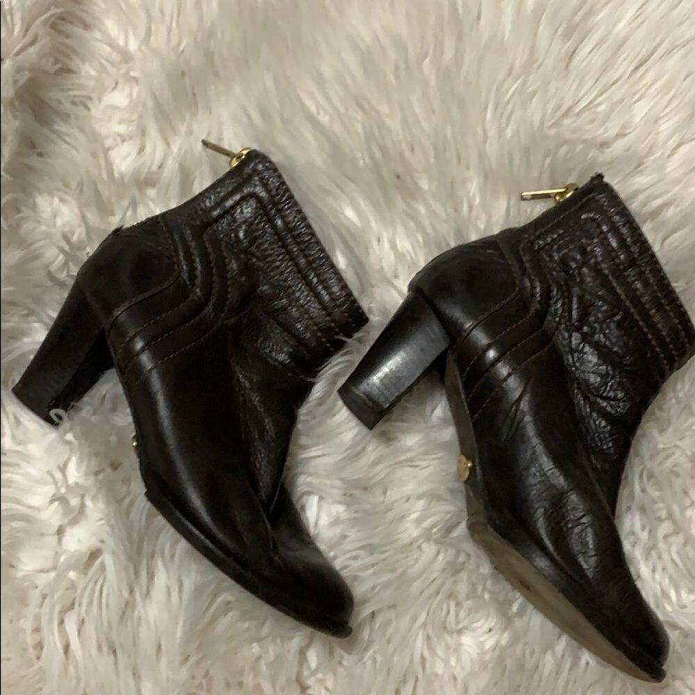 CHLOE BROWN LEATHER BOOTS SIZE 39‎